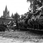 01 - Bergepanzer M88 können angesichts der Dimensionen der Trümmer nur kleine Teile bergen. Sie werden deshalb vor allem zur Sicherung eingesetzt © Bundesheer Bergepanzer M88