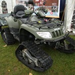 Ganzjahres Transport- und Versorgungsfahrzeug Arctic Cat 700D