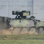 125 - Der Pandur II 8x8 zeigt seine Beweglichkeit. Leider muss man nach Tschechien oder Portugal fahren, um das zu erleben Radpanzer Pandur II 8x8, Czech Army