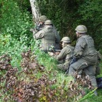 Die Jäger des Milizbataillons beziehen ihre Sicherungsstellungen rund um den Bauernhof © Weinviertler Jägerbataillon Niederösterreich