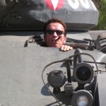 Arnold Schwarzenegger am Steuer seines M47 ’331' M47 Patton '331' von Arnold Schwarzenegger