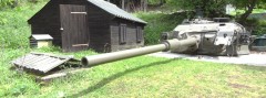 Verbunkerter Centurion Panzerturm im Bunkermuseum © Doppeladler.com