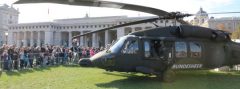 Black Hawk am Wiener Heldenplatz © Doppeladler.com