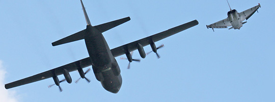C-130 Hercules und Eurofighter Typhoon