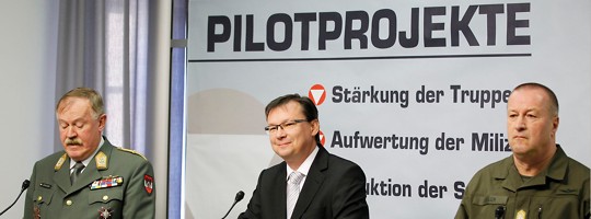 Darabos' Pilotprojekte für ein Berufsheer