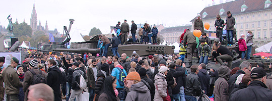 Nationalfeiertag 2014 - das Bundesheer am Heldenplatz © Doppeladler.com