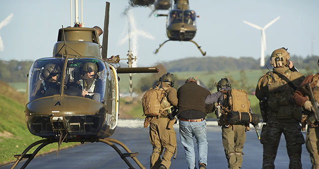 Schneller Zugriff per Bell OH-58 Kiowa © FLVFOT 