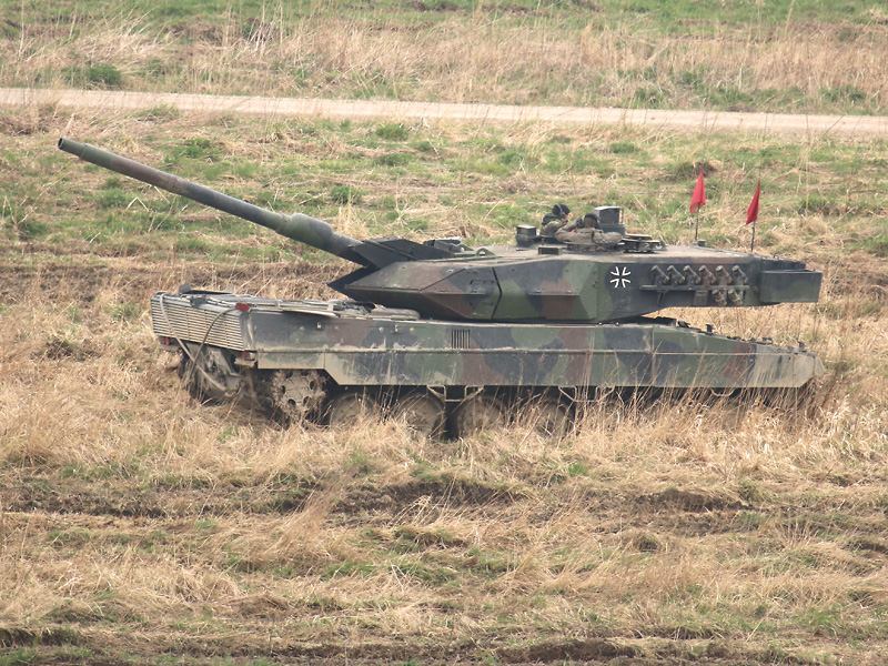 Kampfpanzer Leopard 2A6 © Doppeladler.com