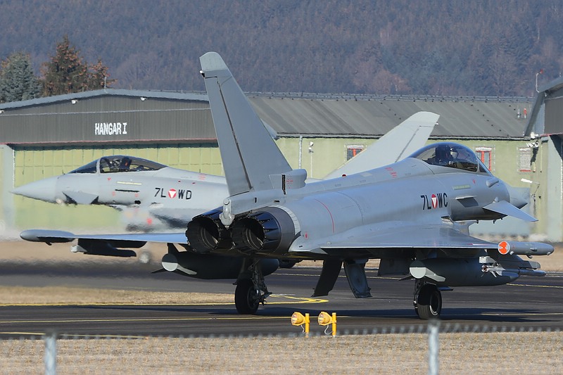 Eurofighter Typhoon 7L-WC und 7L-WD am Fliegerhorst Hinterstoisser © Werner P