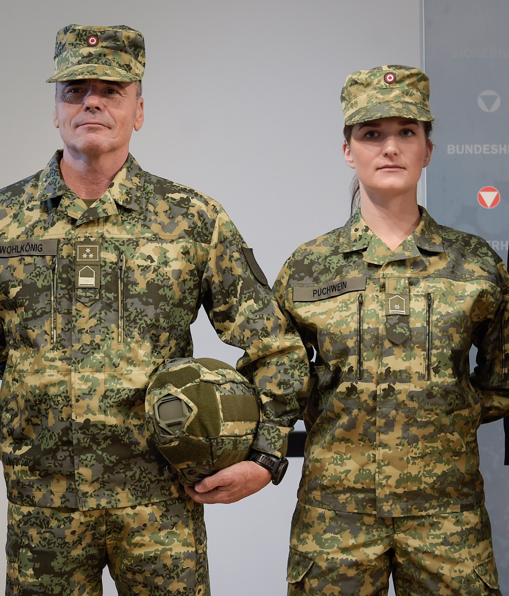 uniform-neu-1.jpg