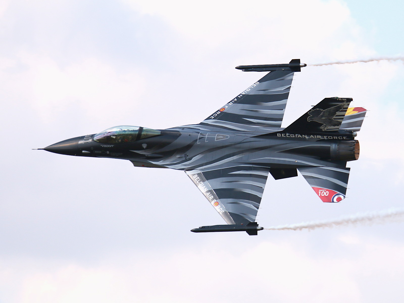 Lockheed F-16 MLU "Dark Falcon" FA101 der belgischen Luftwaffe © Doppeladler.com