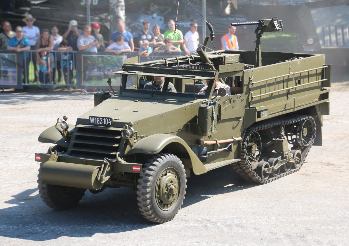Der Halftrack M21 wurde im 2. Weltkrieg durch die US Army und bis 1968 im Österreichischen Bundesheer verwendet © Doppeladler.com