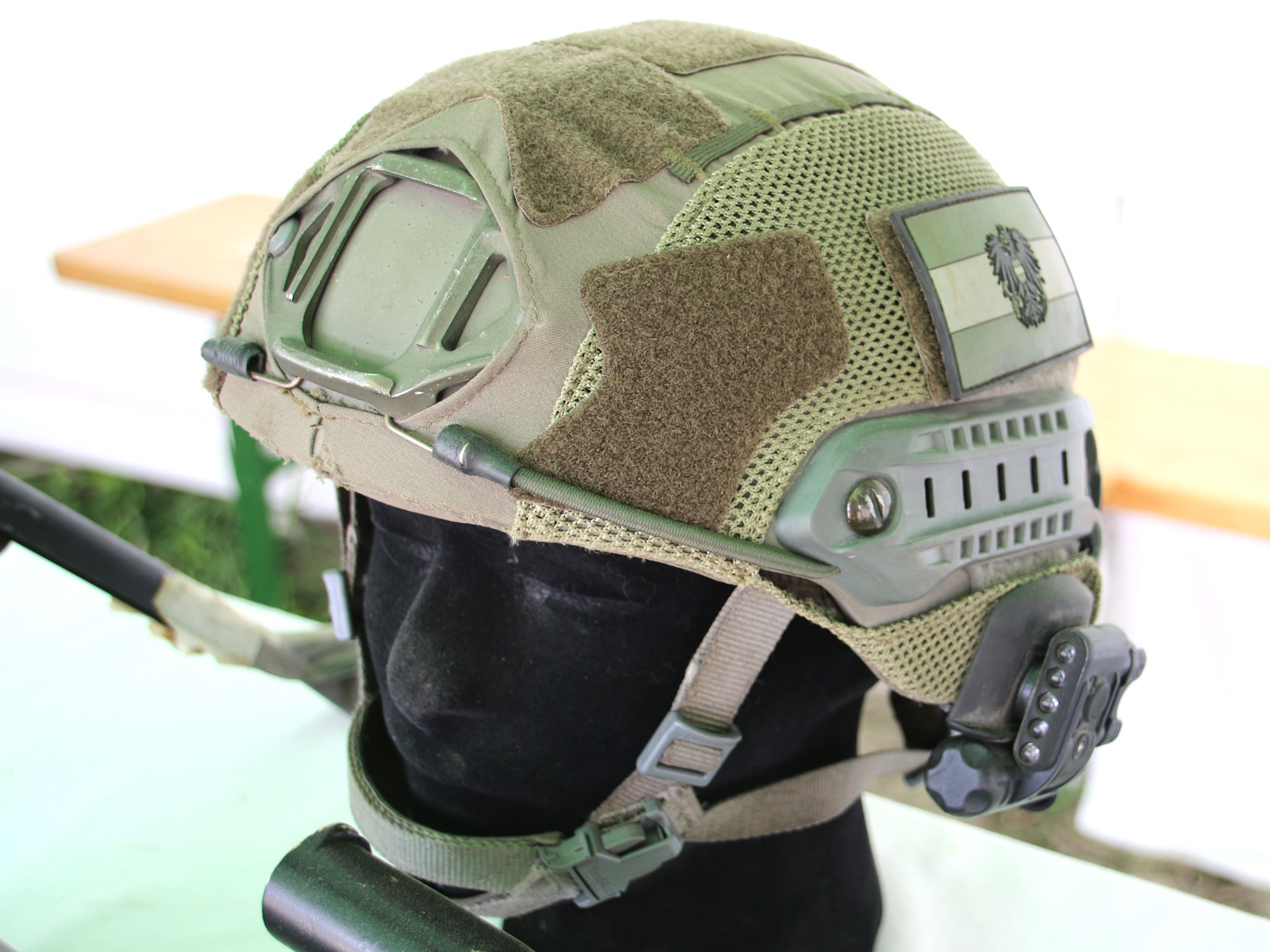 Sentry XP Mid Cut Helmet von Ops-Core Inc. © Doppeladler.com