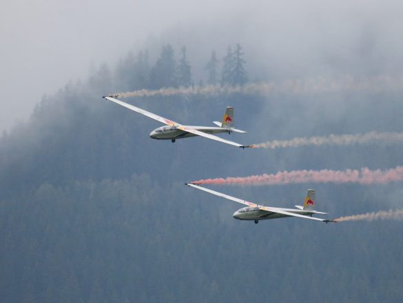 Team Blanik (Blanik L 13 Segelflugzeug) © Doppeladler.com