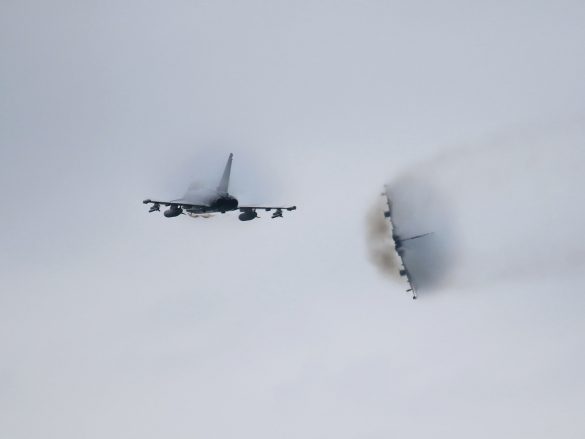 Eurofighter Typhoon '7L-WN' und '7L-WB' © Doppeladler.com