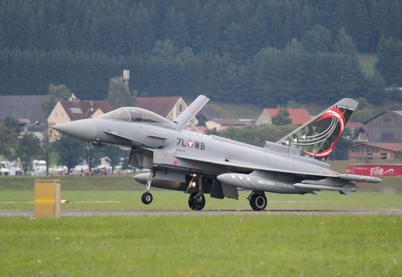 Eurofighter Typhoon '7L-WB' mit Sonderanstrich "Austrian Typhoons" © Doppeladler.com