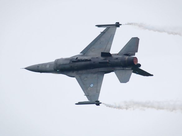 Lockheed Martin F-16CJ Fighting Falcon '535' des griechischen Demo Teams Zeus © Doppeladler.com