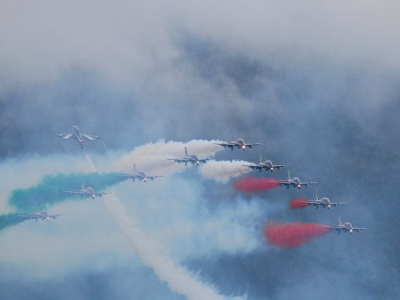 Frecce Tricolori (Aermacchi MB-339 PAN) © Doppeladler.com
