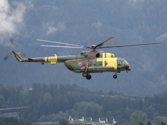 Mil Mi-17 Hip '0820' aus der Slowakei © Doppeladler.com