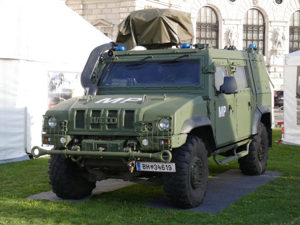 Geschütztes Mehrzweckfahrzeug GMF HUSAR der Militärpolizei © Doppeladler.com