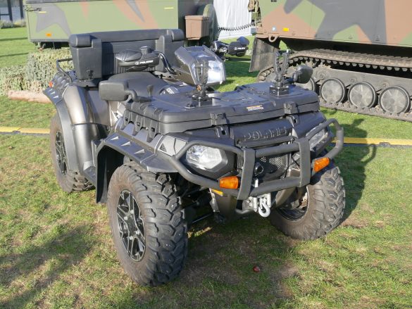 Polaris Sportsman Touring XP 1000 © Doppeladler.com