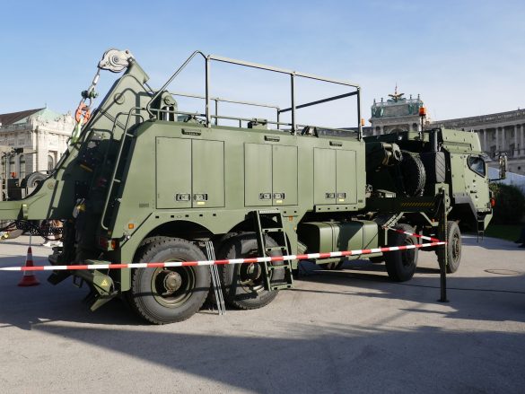 Schweres geschütztes Bergefahrzeug RMMV MAN HX2 41.545 8x8 BB © Doppeladler.com