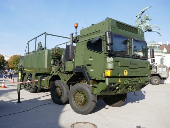 Schweres geschütztes Bergefahrzeug RMMV MAN HX2 41.545 8x8 BB © Doppeladler.com