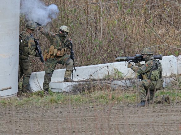 Panzerfaust 3 im Einsatz © Doppeladler.com