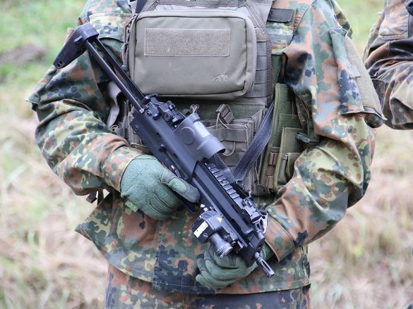 4,6 mm Maschinenpistole MP7 von Heckler & Koch © Doppeladler.com