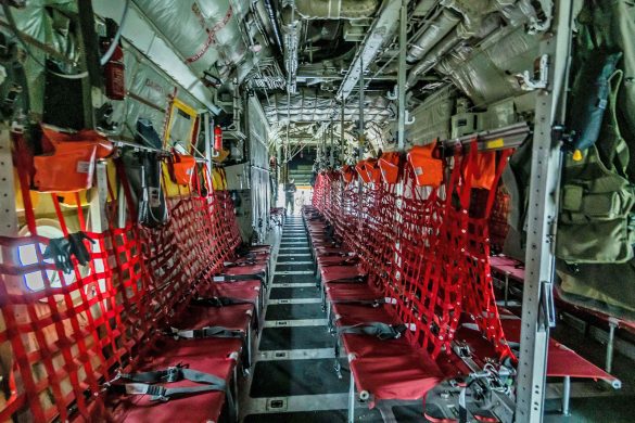 Der Innenraum der Lockheed Hercules C Mk.1P (C-130K) ist vorbereitet © Bundesheer