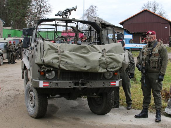 Pinzgauer 710 4x4 © Doppeladler.com