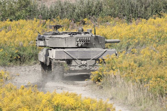 Kampfpanzer Leopard 2A4 © Doppeladler.com