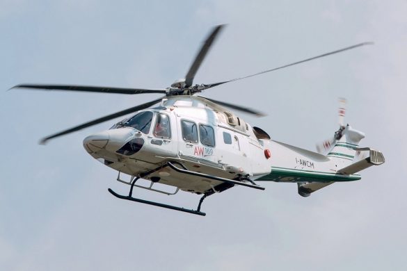 Die Hubschrauber des Bundesheeres und der italienischen Heeresflieger werden voraussichtlich mit Kufenlandegestell ausgestattet. Hier der Prototyp I-AWCM des AW169 mit Kufen © Simone Previdi