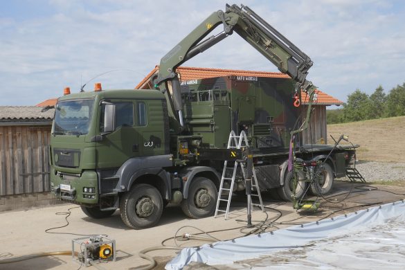 ABC Dekontaminationssystem MAMMUT auf Trägerfahrzeug RMMV MAN TGS 38480 8x8 © Doppeladler.com