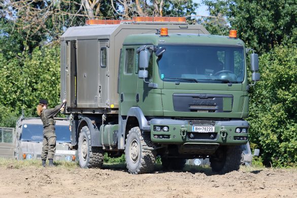 MAN TGM 14.280 4x4 AD/DOKA/FS mit Wechselaufbau Feldkabeltrupp © Doppeladler.com