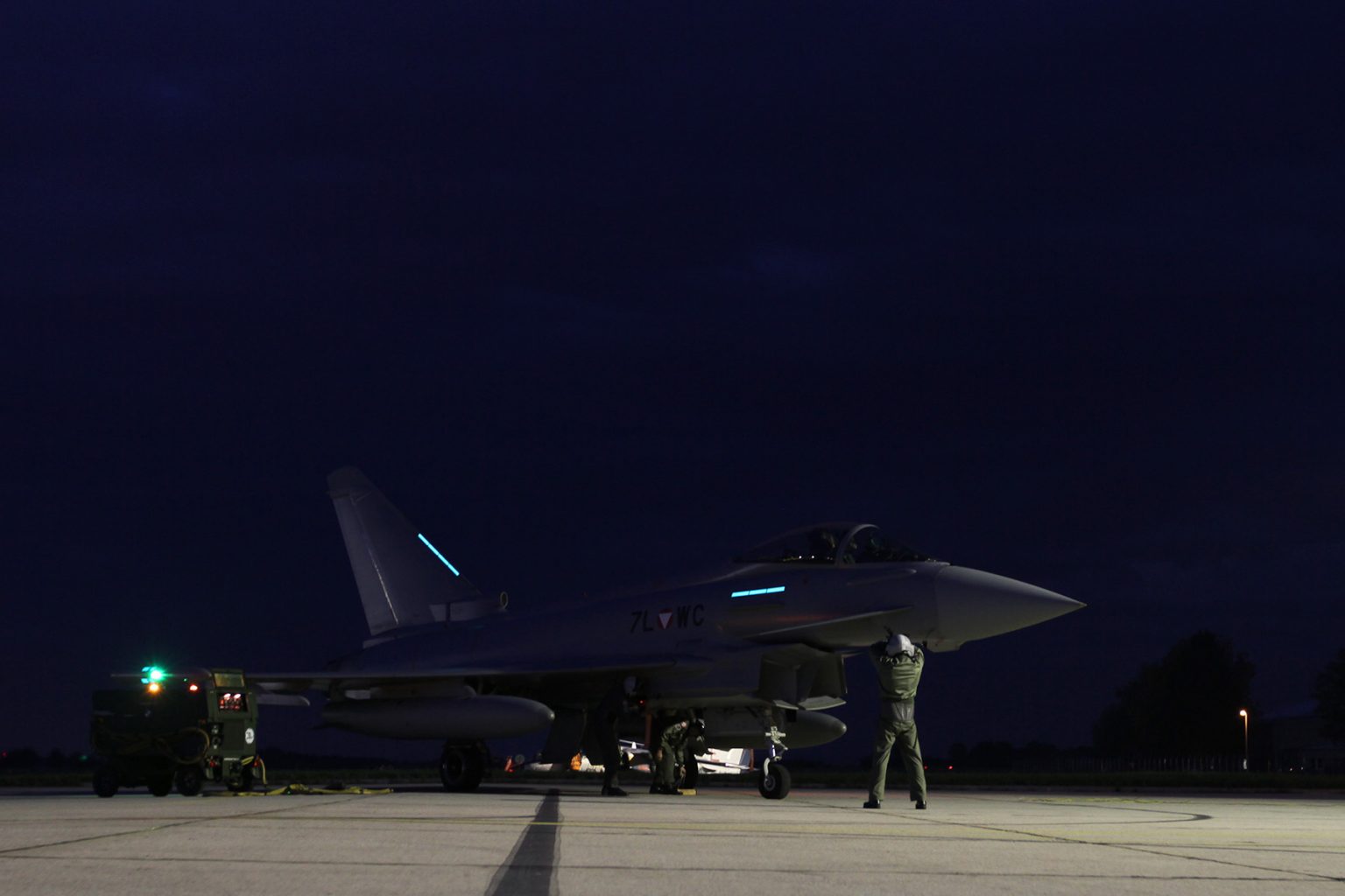 EUROFIGHTER TYPHOON 7L-WC bei einem Nachteinsatz © Bundesheer