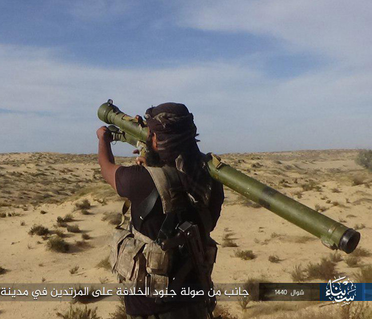 IS Anhänger mit SA-7 in Ägypten
© Twitter
