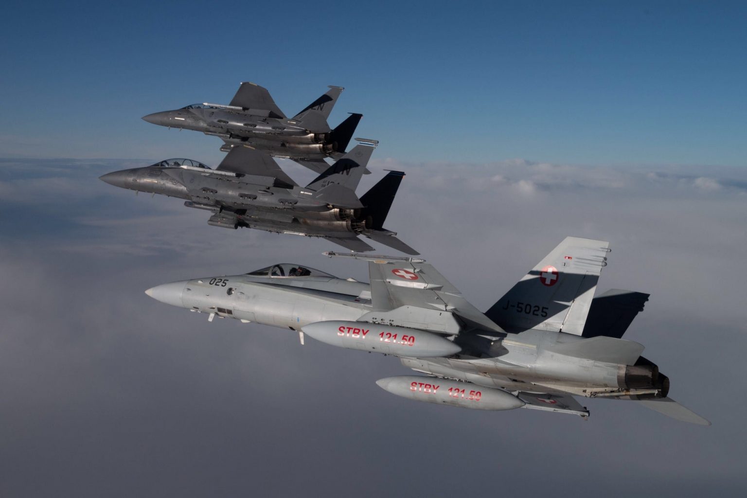 YORKNITE 2020: Schweizer F/A-18 und F-15E der US Air Force üben über der Nordsee © 48th Fighter Wing US Air Force