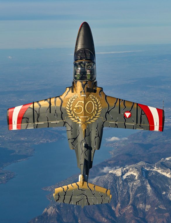 SAAB 105 OE BJ-40 "Golden Tiger" © Bundesheer