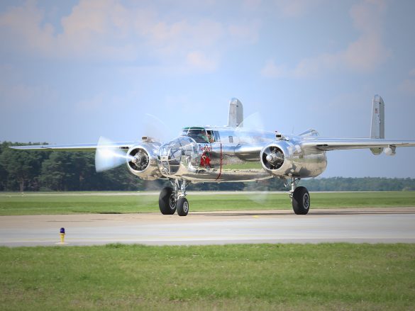 North American B-25J Mitchell der Flying Bulls | N6123C © Doppeladler.com
