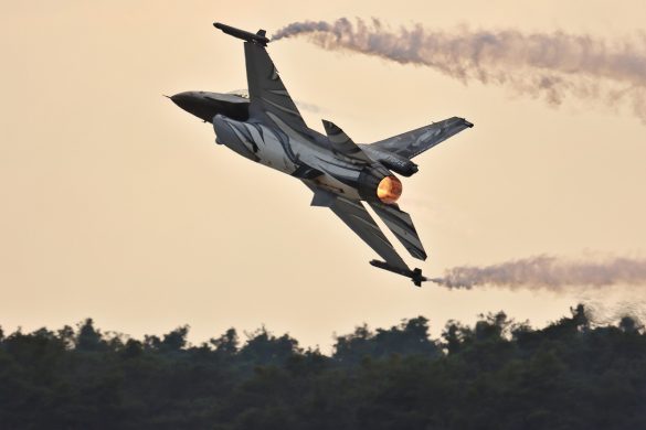 General Dynamics F-16AM Fighting Falcon des belgischen F-16 Solo Display Teams DARK FALCON | FA-101 © Doppeladler.com