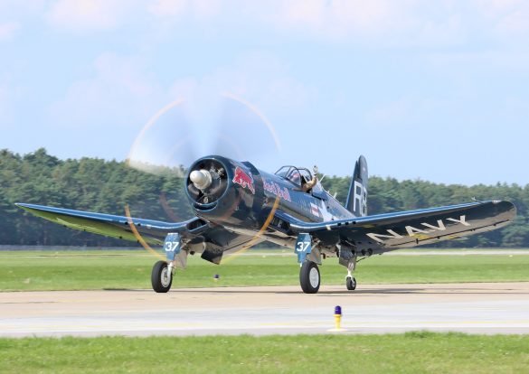 Chance Vought F4U-4 Corsair der Flying Bulls | OE-EAS © Doppeladler.com