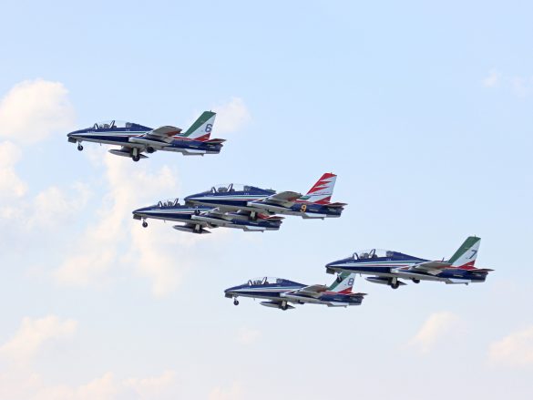 Italienisches Kunstflugteam Frecce Tricolori auf Aermacchi MB-339 PAN © Doppeladler.com