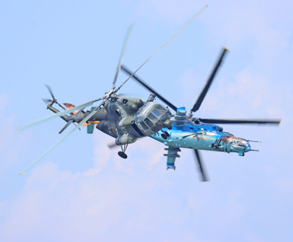 Tschechisches Hubschrauberduo: Mil Mi-35M Hind 3369 und Mil Mi-171Sh Baikal 9767© Doppeladler.com