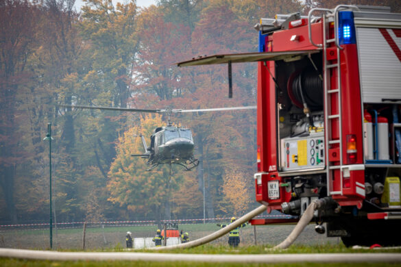 Agusta Bell AB-212 am Absprungplatz | 5D-HB © NÖ LFKDO / M. Fischer