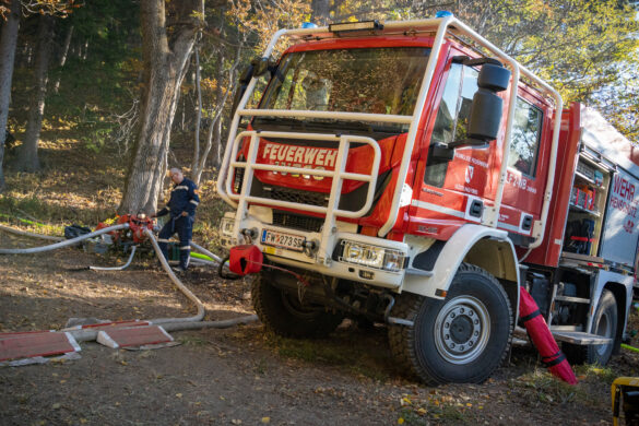 Auch kleinere geländegängige Löschfahrzeuge kamen zum Einsatz © NÖ LFKDO / M. Fischer