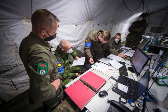 Die Evaluatoren bei der Auswertung © Bundesheer