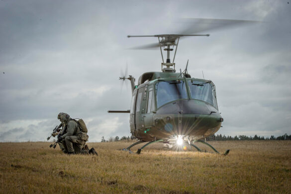 Luftlandung mit Agusta Bell AB-212 © Bundesheer