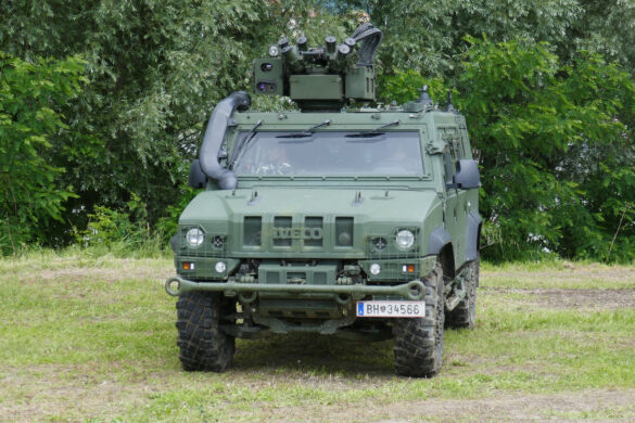 Geschütztes Mehrzweckfahrzeug GMF Husar (Iveco LMV) © Doppeladler.com