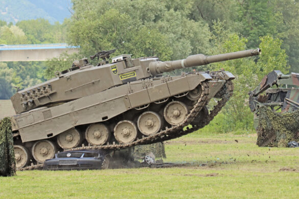 Kampfpanzer Leopard 2A4 © Doppeladler.com